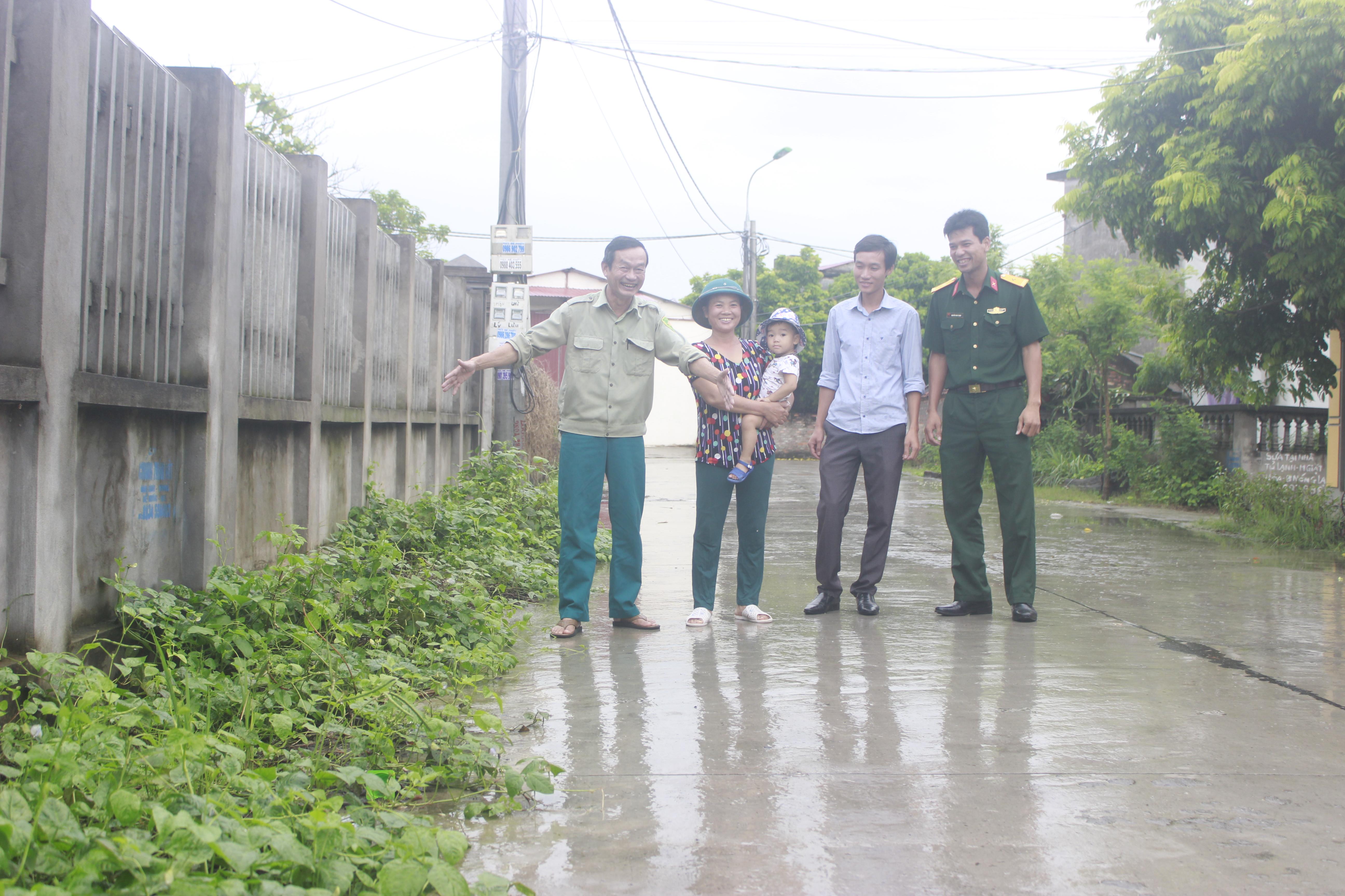 “Đầu tàu” trong phong trào hiến đất xây dựng nông thôn mới
