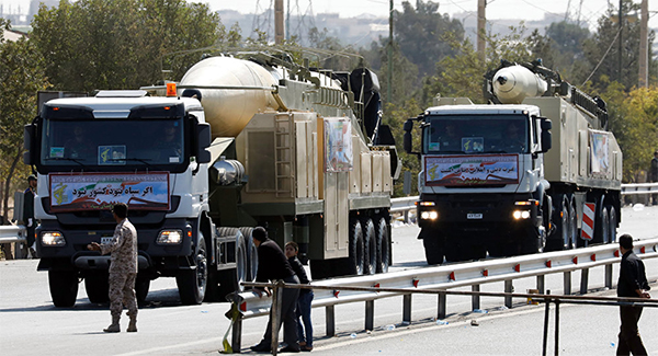 Iran phóng thử thành công tên lửa đạn đạo tầm xa mới