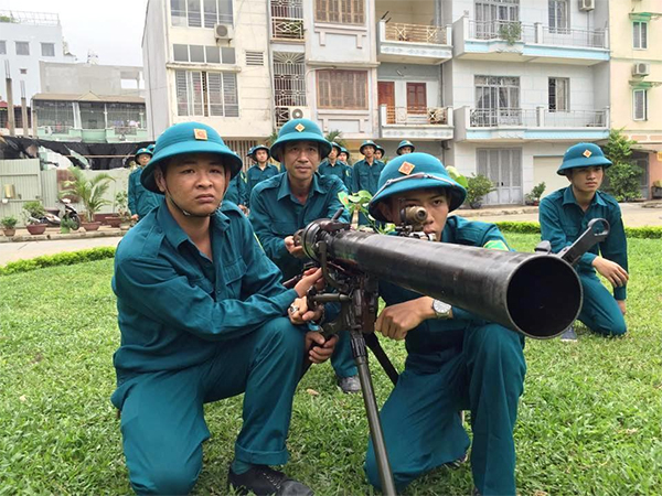 Quận Đống Đa chú trọng xây dựng, huấn luyện dân quân mạnh