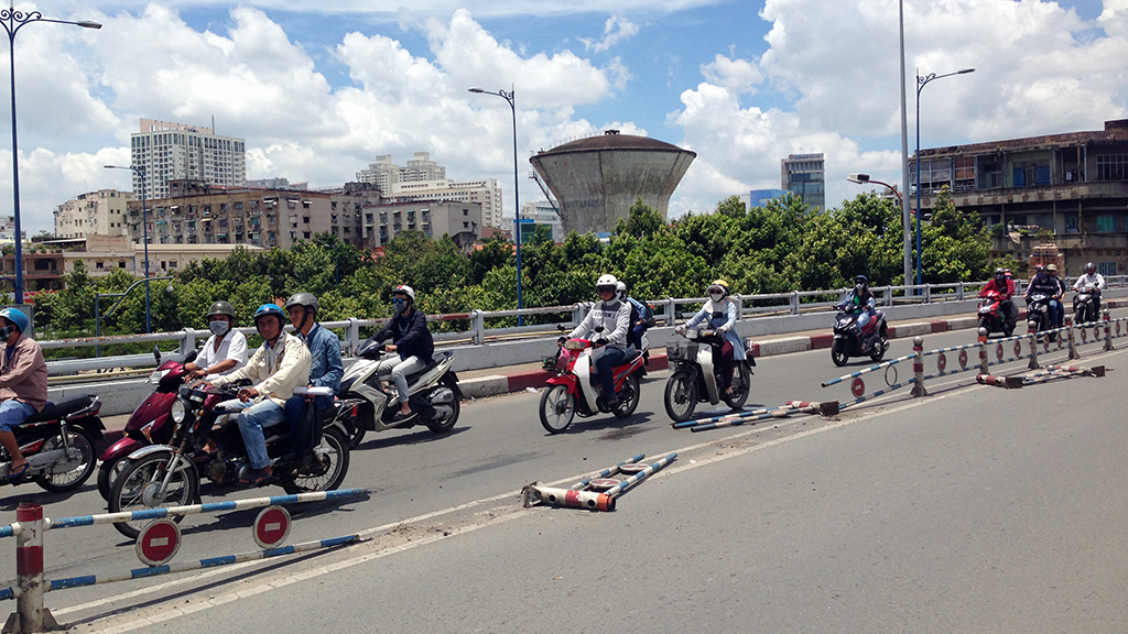 Thông tin từ đường dây nóng