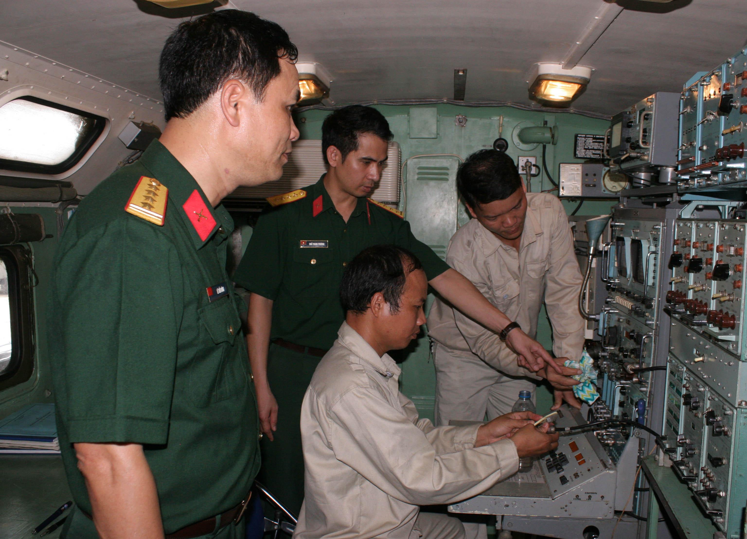 Chống... chảy máu chất xám