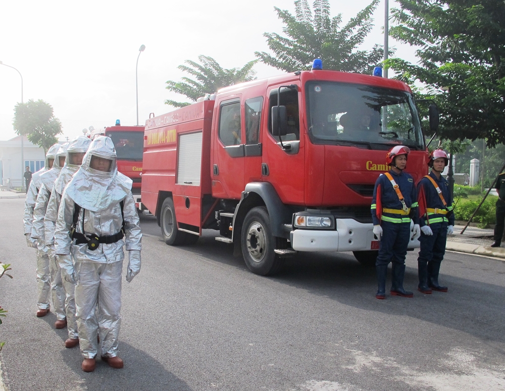 Lực lượng, phương tiện chữa cháy nhanh chóng tới hiện trường