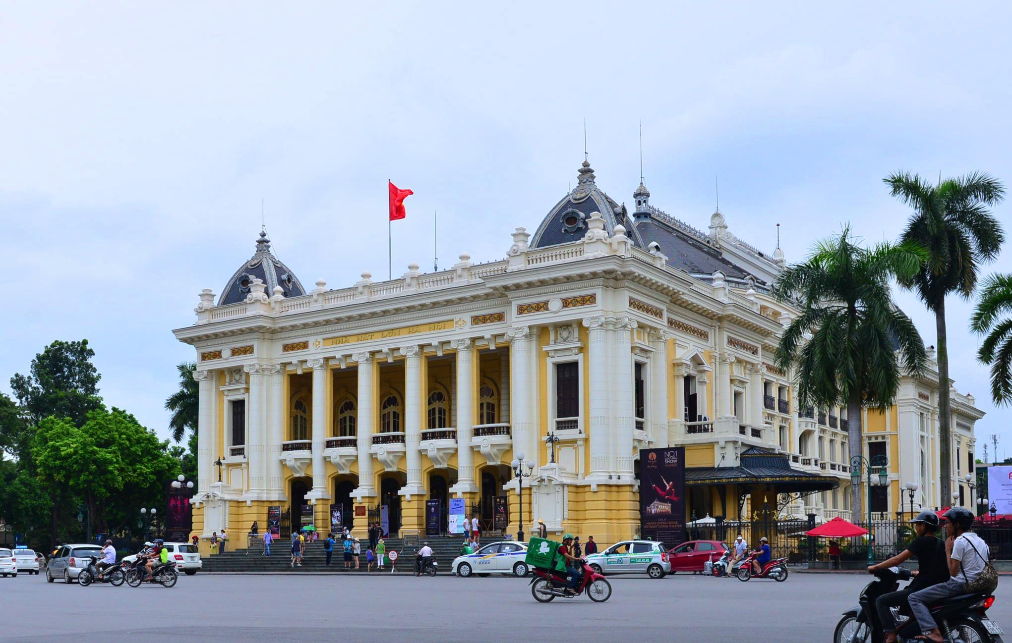 Tác phẩm kiến trúc và 