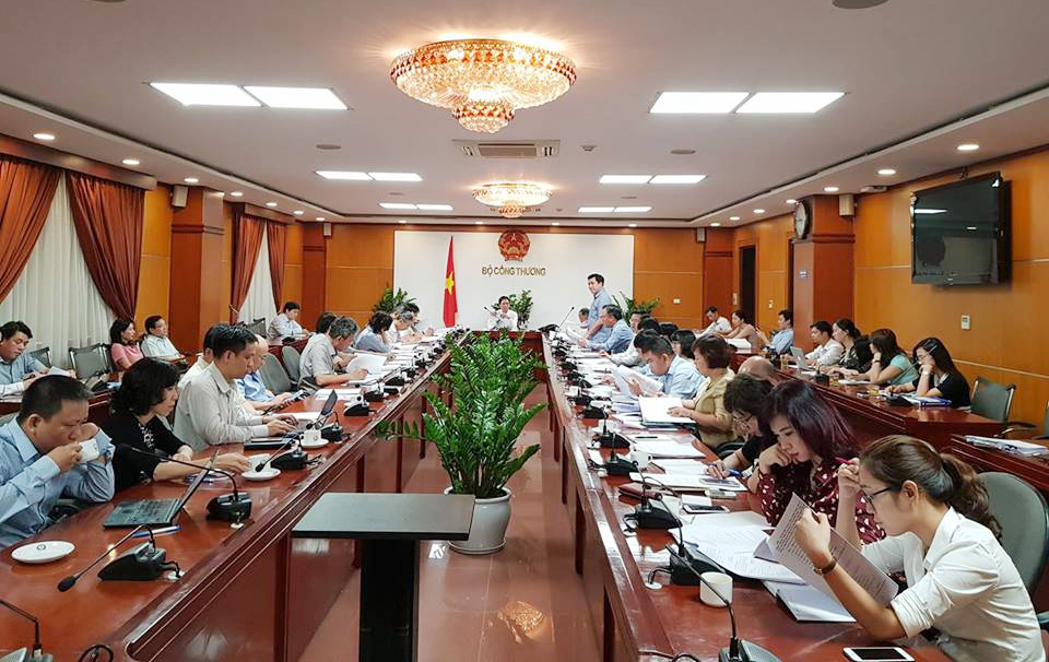Bộ trưởng Bộ Công Thương tiếp tục thể hiện quyết tâm cao
