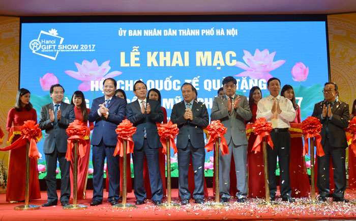 Khai mạc Hội chợ quốc tế quà tặng hàng thủ công mỹ nghệ Hà Nội 2017