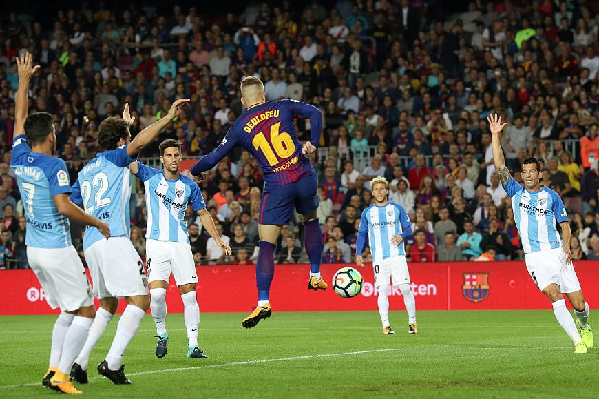 Vòng 9 La Liga: Thắng Malaga, Barca xây chắc ngôi đầu