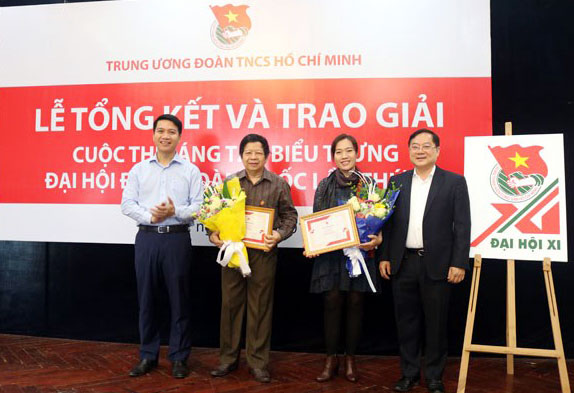 Trao giải thưởng Cuộc thi sáng tác biểu trưng (logo) tuyên truyền Đại hội Đoàn toàn quốc lần thứ XI