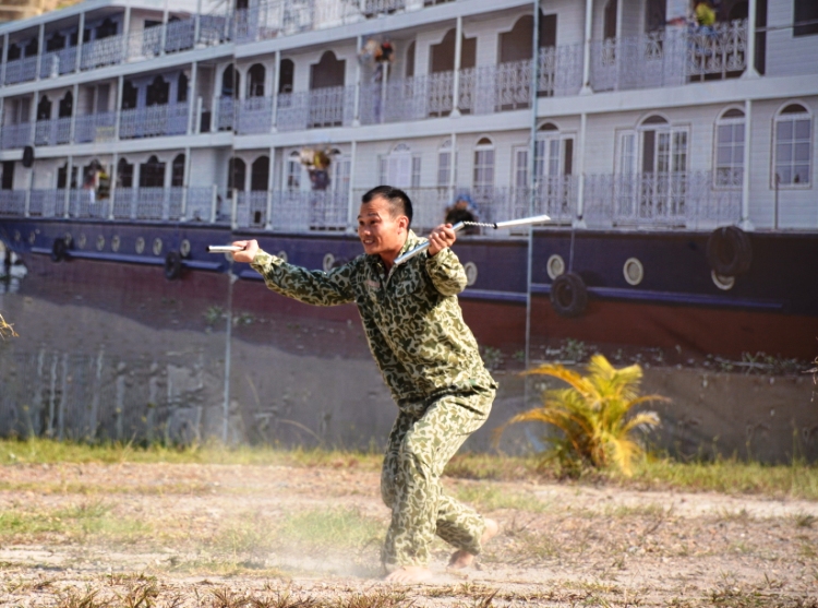 Luyện tập đánh đối kháng.