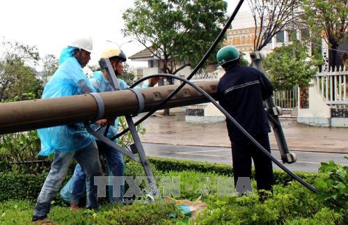 Khẩn trương khắc phục hậu quả bão số 12