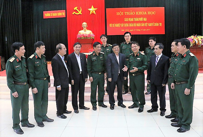 Khẳng định ý nghĩa Cách mạng Tháng Mười Nga với sự nghiệp xây dựng Quân đội nhân dân Việt Nam về chính trị