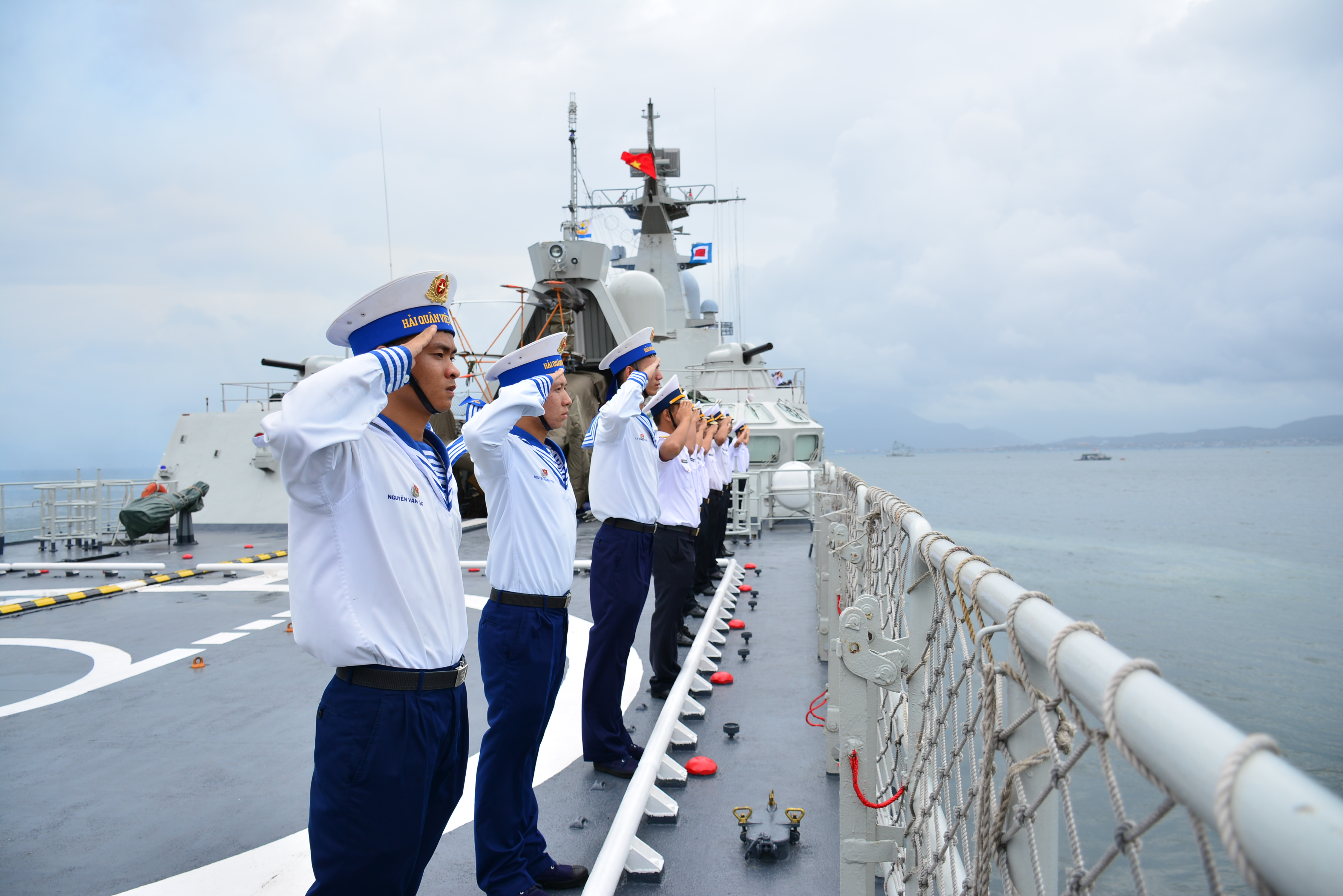 Tàu 012-Lý Thái Tổ lên đường tham gia AMNEX-1 và IFR 2017 tại Thái Lan