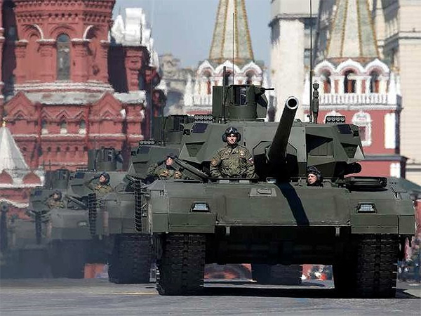 Nga sở hữu lực lượng tăng-thiết giáp hùng hậu