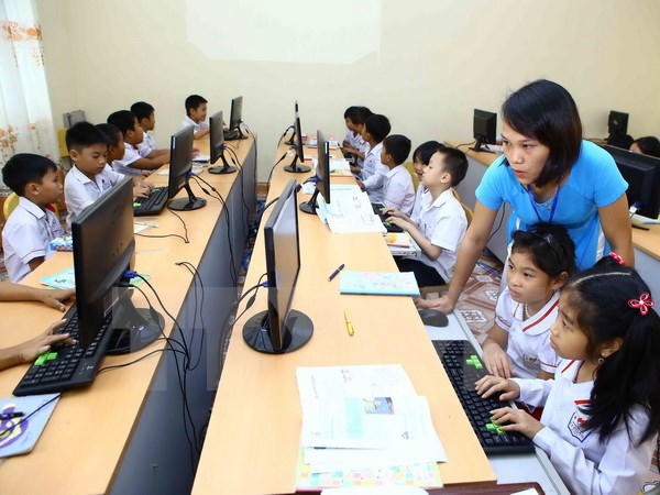 TÍNH CHỦ ĐỘNG CỦA ĐỘI NGŨ GIÁO VIÊN