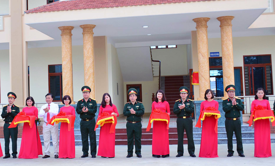 Khánh thành và bàn giao công trình nhà làm việc Trường THCS Định Biên