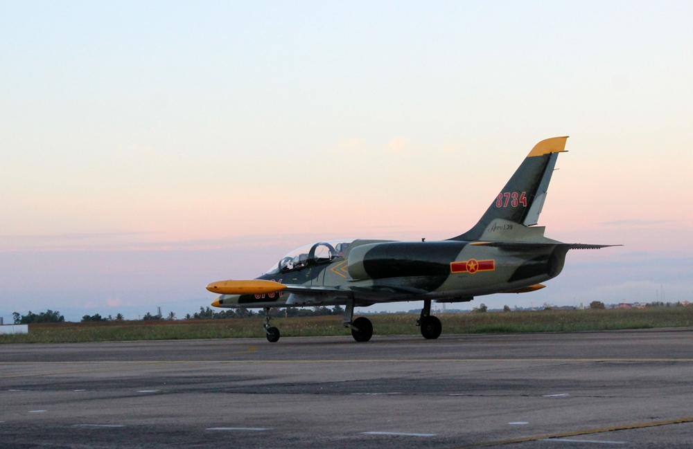 Lên đường băng!