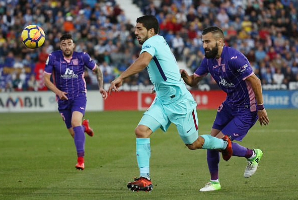 Vòng 12 La Liga: Barca thăng hoa, derby thành Madrid hòa nhạt