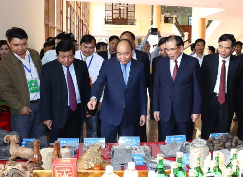Thủ tướng Nguyễn Xuân Phúc dự Hội nghị Xúc tiến đầu tư tỉnh Bắc Kạn năm 2017