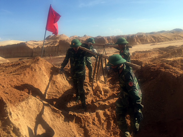 Trung tâm xử lý Bom mìn và Môi trường Quân khu 5 hủy nổ nhiều bom đạn tồn sót sau chiến tranh