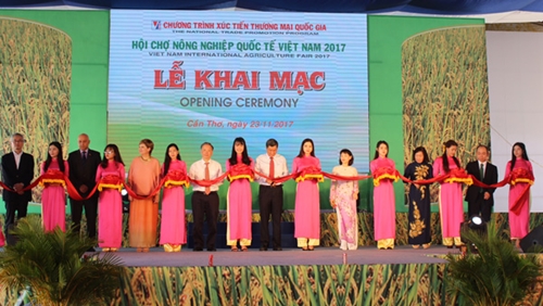 Gần 500 gian hàng tham gia Hội chợ Nông nghiệp Quốc tế Việt Nam 2017