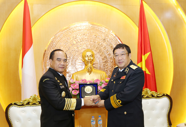 Tư lệnh Hải quân Indonesia thăm Hải quân Việt Nam