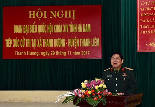  Đại tướng Ngô Xuân Lịch tiếp xúc cử tri tại tỉnh Hà Nam
