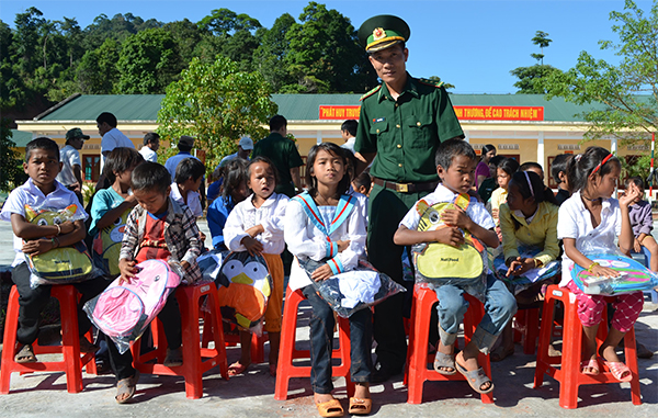 Người con của bản