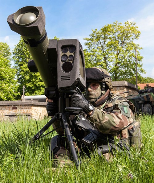 Quân đội Pháp trang bị tên lửa chống tăng mới