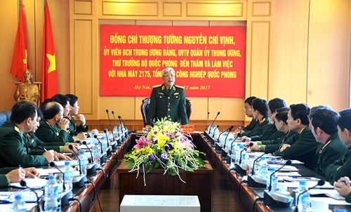 Thượng tướng Nguyễn Chí Vịnh thăm và làm việc tại Nhà máy Z175