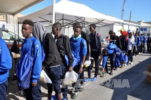 Vấn đề người di cư: Thụy Sĩ đồng ý tiếp nhận 80 người tị nạn bị mắc kẹt ở Libya
