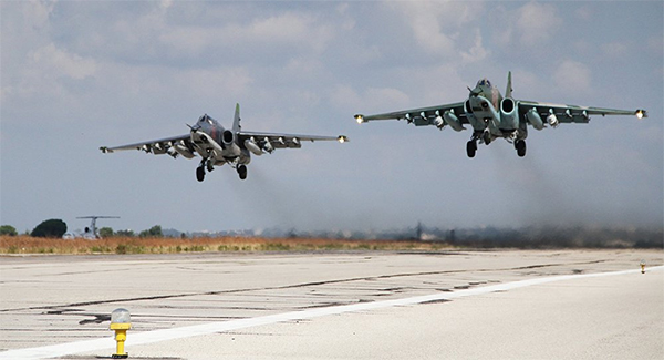 Bộ Quốc phòng Nga: Máy bay Su-25 không xâm phạm vùng giảm căng thẳng

