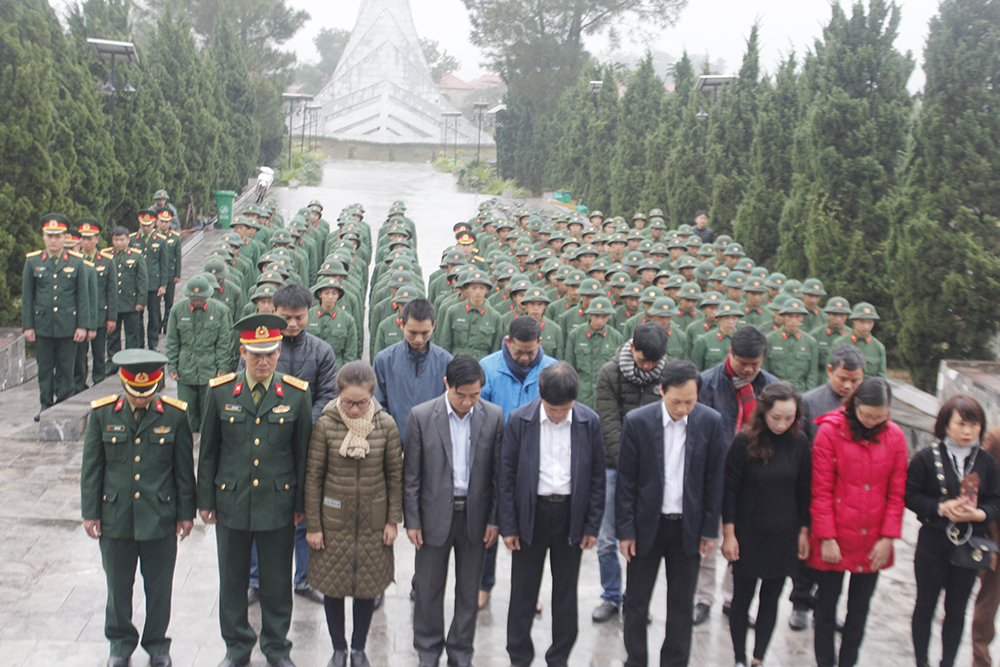 Sư đoàn 324 tổ chức hoạt động tri ân các Anh hùng liệt sĩ