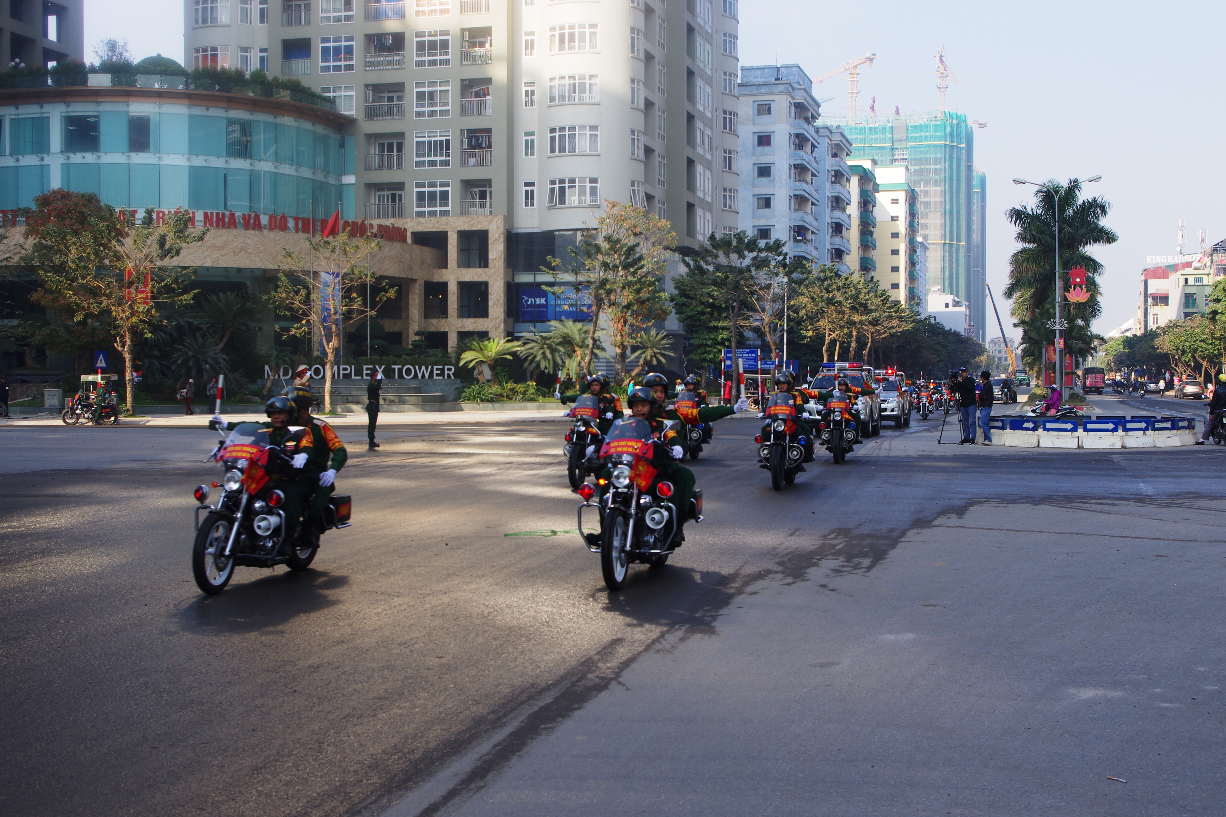 Cán bộ, chiến sĩ Tiểu đoàn KSQS 103 thực hiện nhiệm vụ.