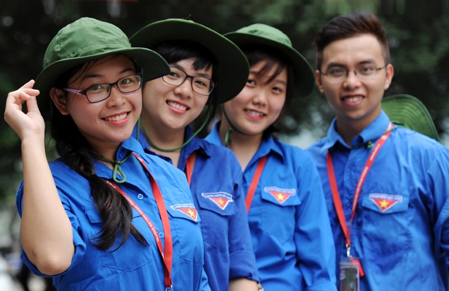 TÔN VINH NHỮNG NGƯỜI VÌ CỘNG ĐỒNG