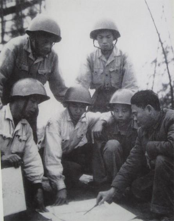 Cơ động ra-đa bảo đảm tác chiến

