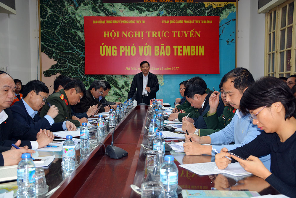 Không chủ quan, triển khai các biện pháp ứng phó giảm thiểu thiệt hại bão Tembin

