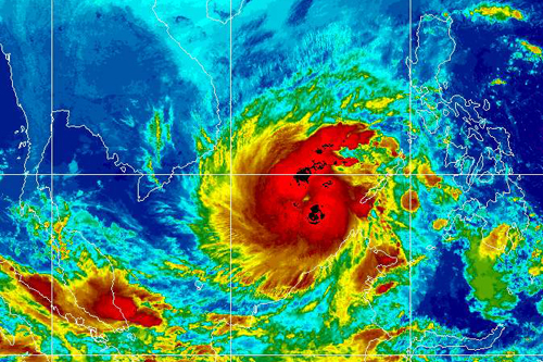 Chiều tối và đêm 24-12 bão số 16 duy trì sức gió mạnh cấp 12, giật cấp 15