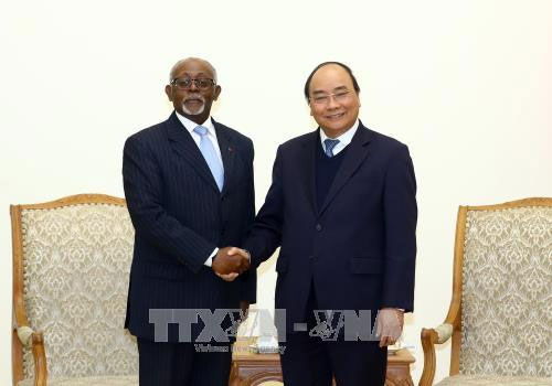 Cameroon mong muốn thúc đẩy hợp tác nhiều mặt với Việt Nam