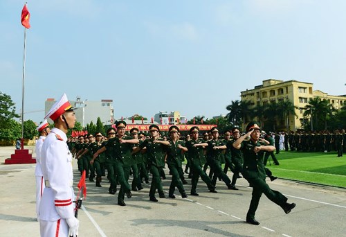DUY TRÌ NGHIÊM KỶ LUẬT, LỄ TIẾT, TÁC PHONG QUÂN NHÂN