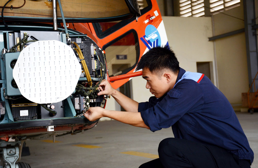 Kỹ sư trẻ xông pha trên nhiều “trận tuyến”