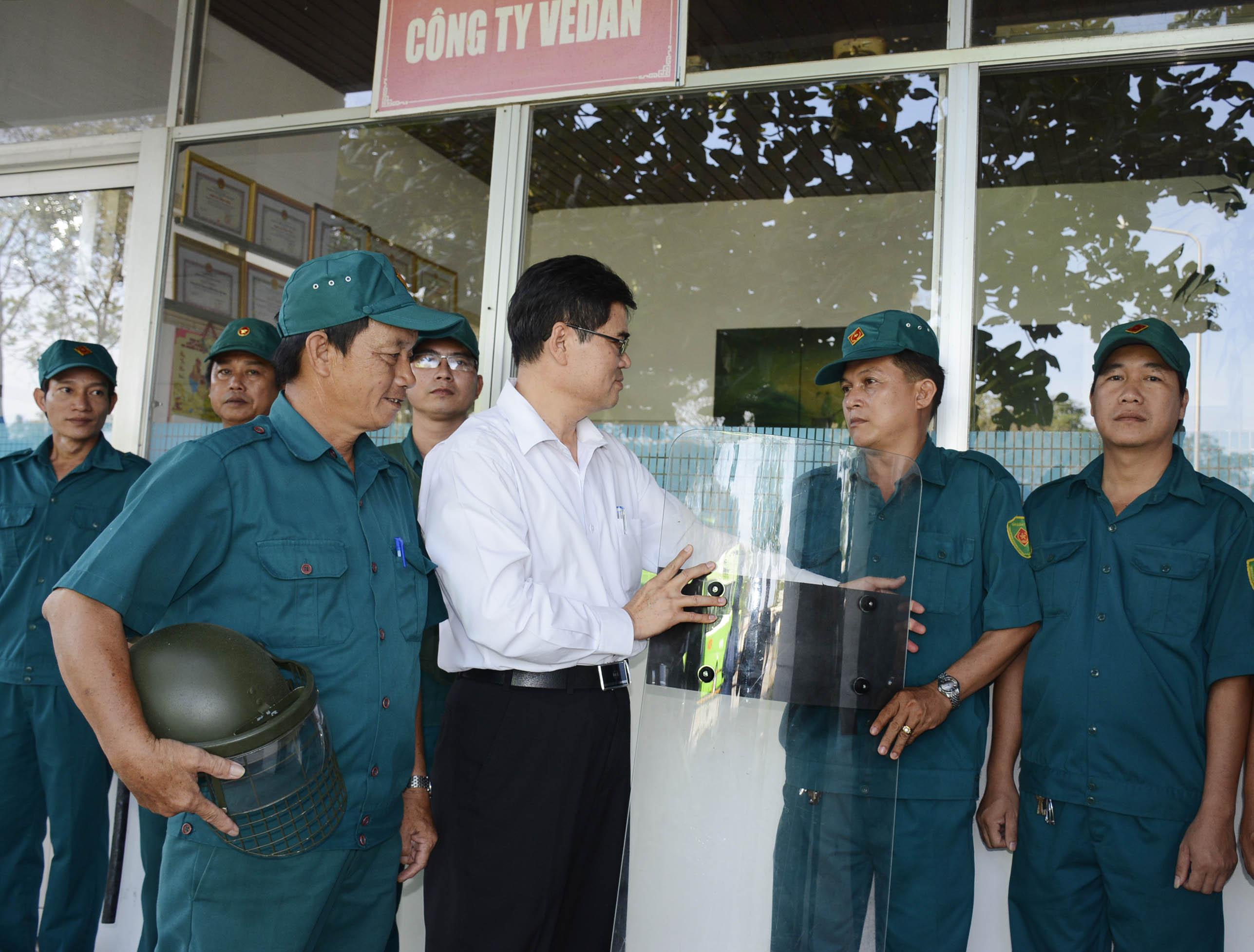 Bài 2: Chung tay xây dựng tự vệ vững mạnh 