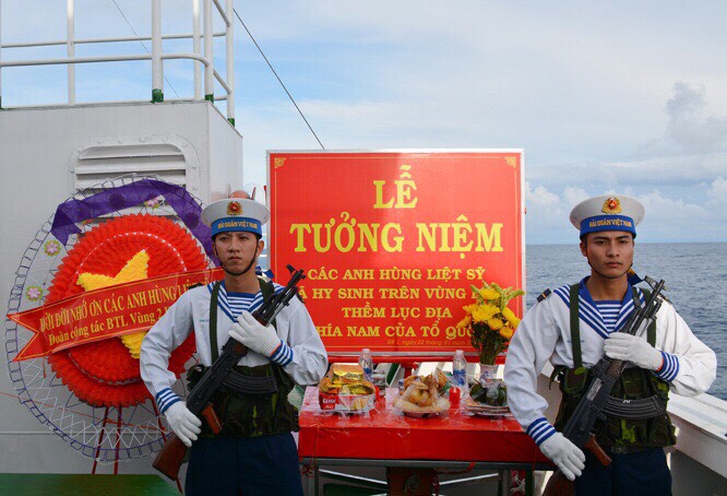 Tưởng niệm các anh hùng liệt sĩ hy sinh tại vùng biển phía Nam của Tổ quốc