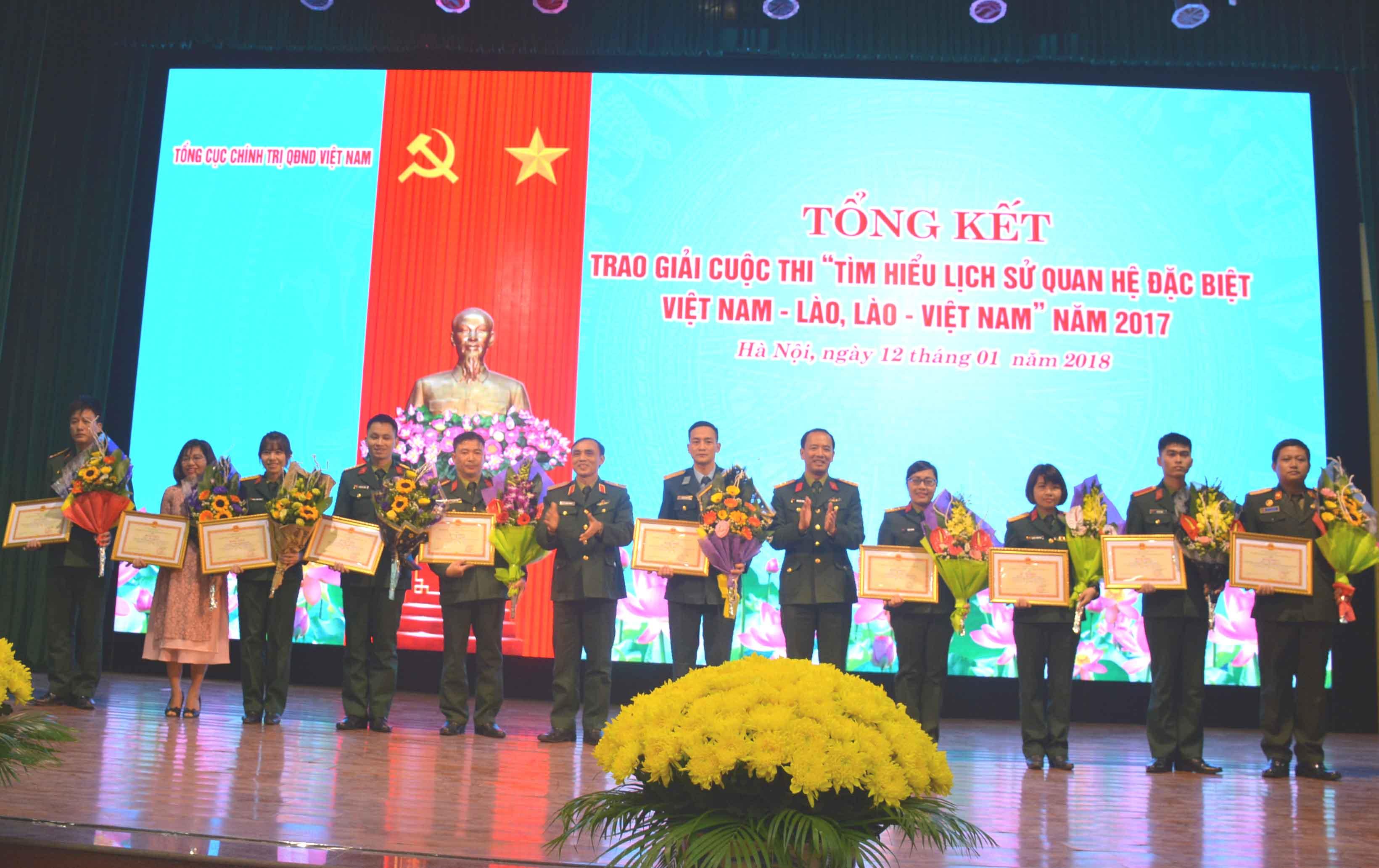 Thêm quý trọng tình hữu nghị đặc biệt
