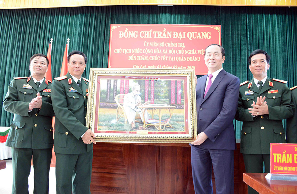 Chủ tịch nước Trần Đại Quang thăm, chúc Tết Quân đoàn 3

