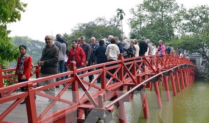 Bảo đảm an toàn cho du khách đến Thủ đô dịp Tết Nguyên đán