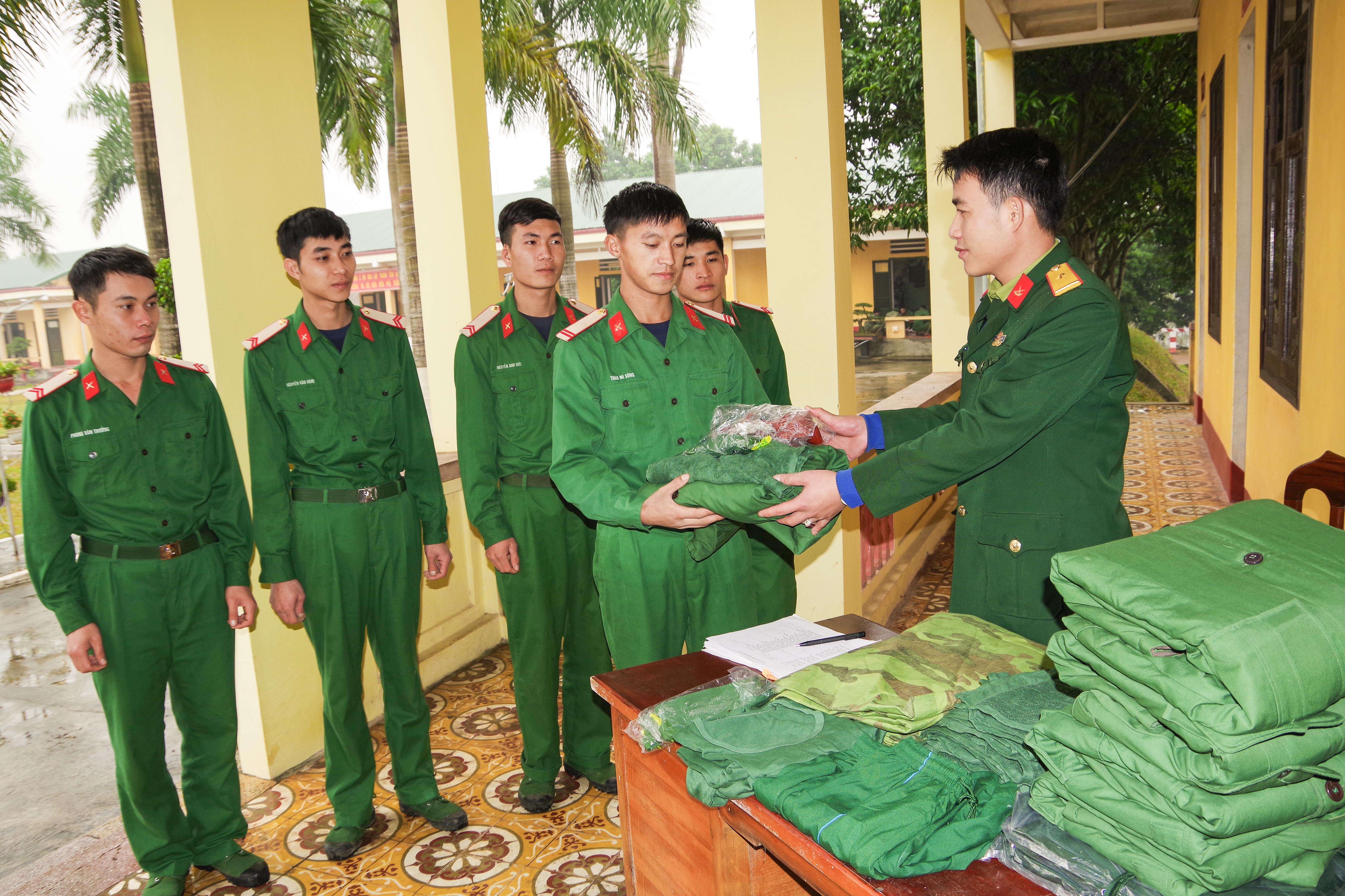 Nhiều biện pháp bảo đảm sức khỏe bộ đội khi giá rét
