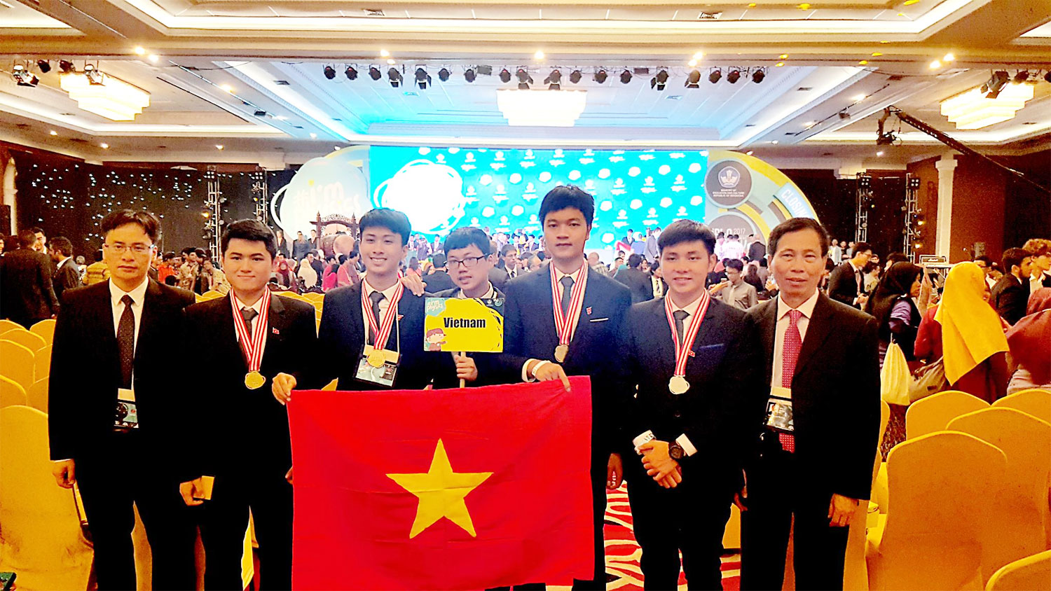 Người thầy không chỉ 