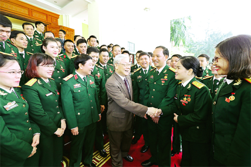 Vững tin trước bước chuyển mình mạnh mẽ của đất nước