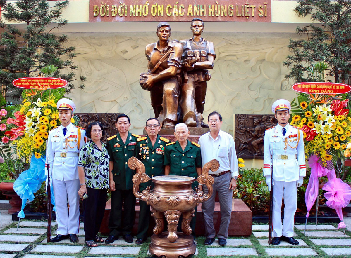 Hoàn thành công trình Đài Tưởng niệm “Biệt động Thành đánh Đài Phát thanh Sài Gòn năm 1968” 

