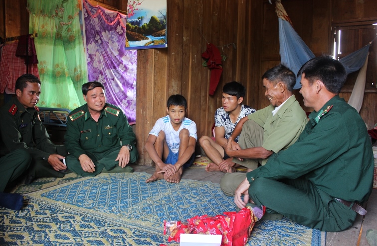Có mùa xuân mang tên Việt-Lào