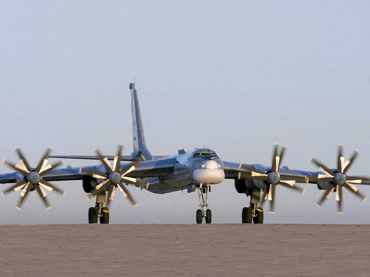 “Những chiến binh già gân” của Quân đội Nga, Mỹ

